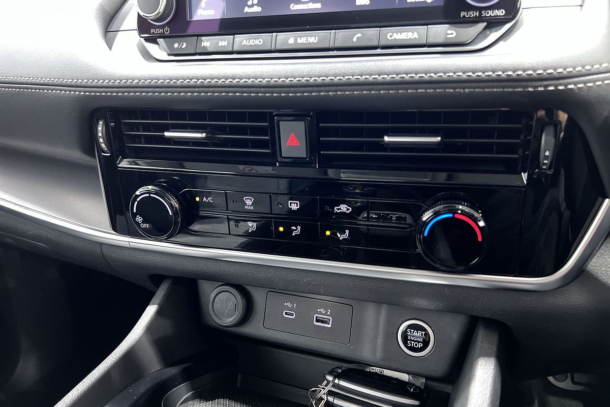 2023 Nissan X-TRAIL ST T33