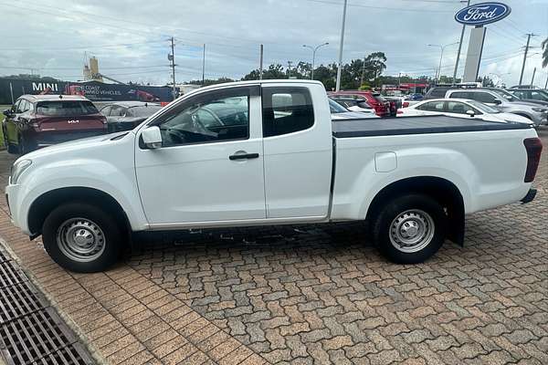 2019 Isuzu D-MAX SX High Ride Rear Wheel Drive