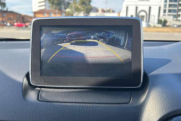 2015 Mazda 2 Maxx DJ Series
