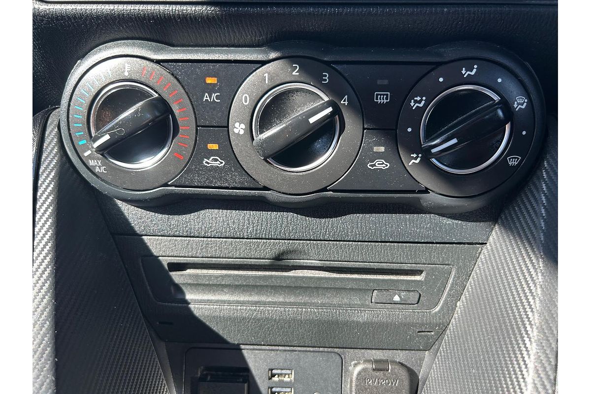 2016 Mazda 2 Maxx DJ Series