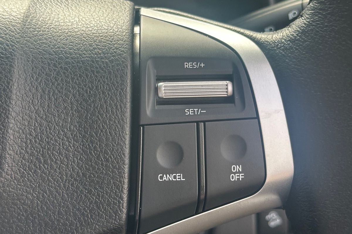 2019 Isuzu D-MAX SX High Ride Rear Wheel Drive