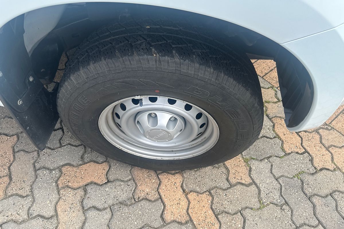 2019 Isuzu D-MAX SX High Ride Rear Wheel Drive