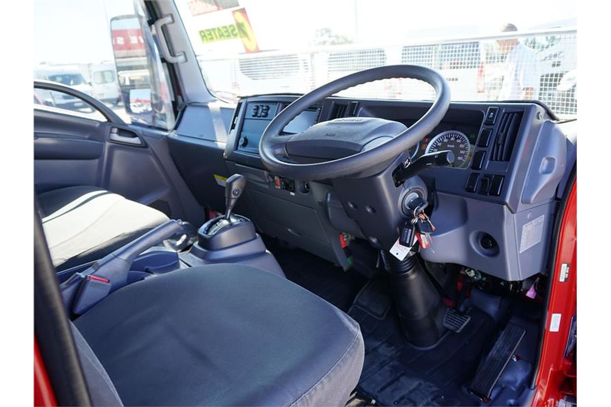 2017 Isuzu N Series NNR 45-150 4x2