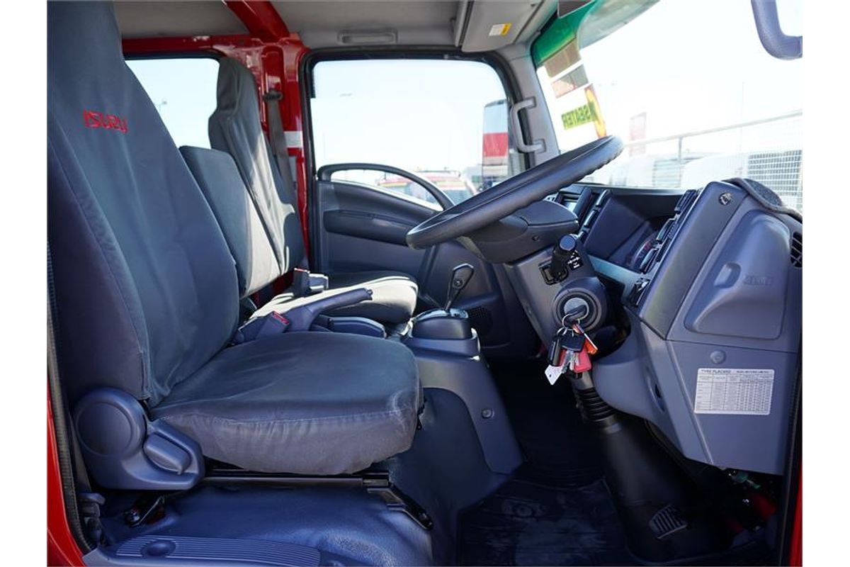 2017 Isuzu N Series NNR 45-150 4x2