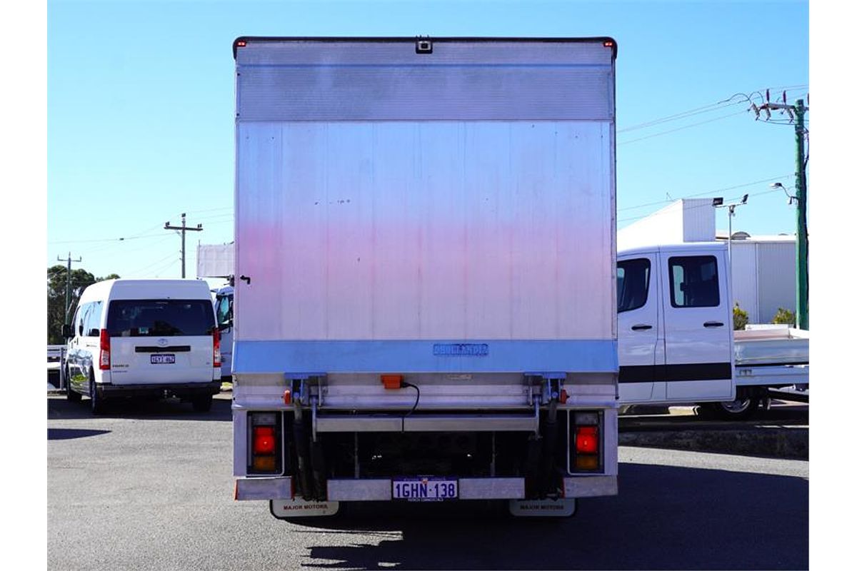 2017 Isuzu N Series NNR 45-150 4x2