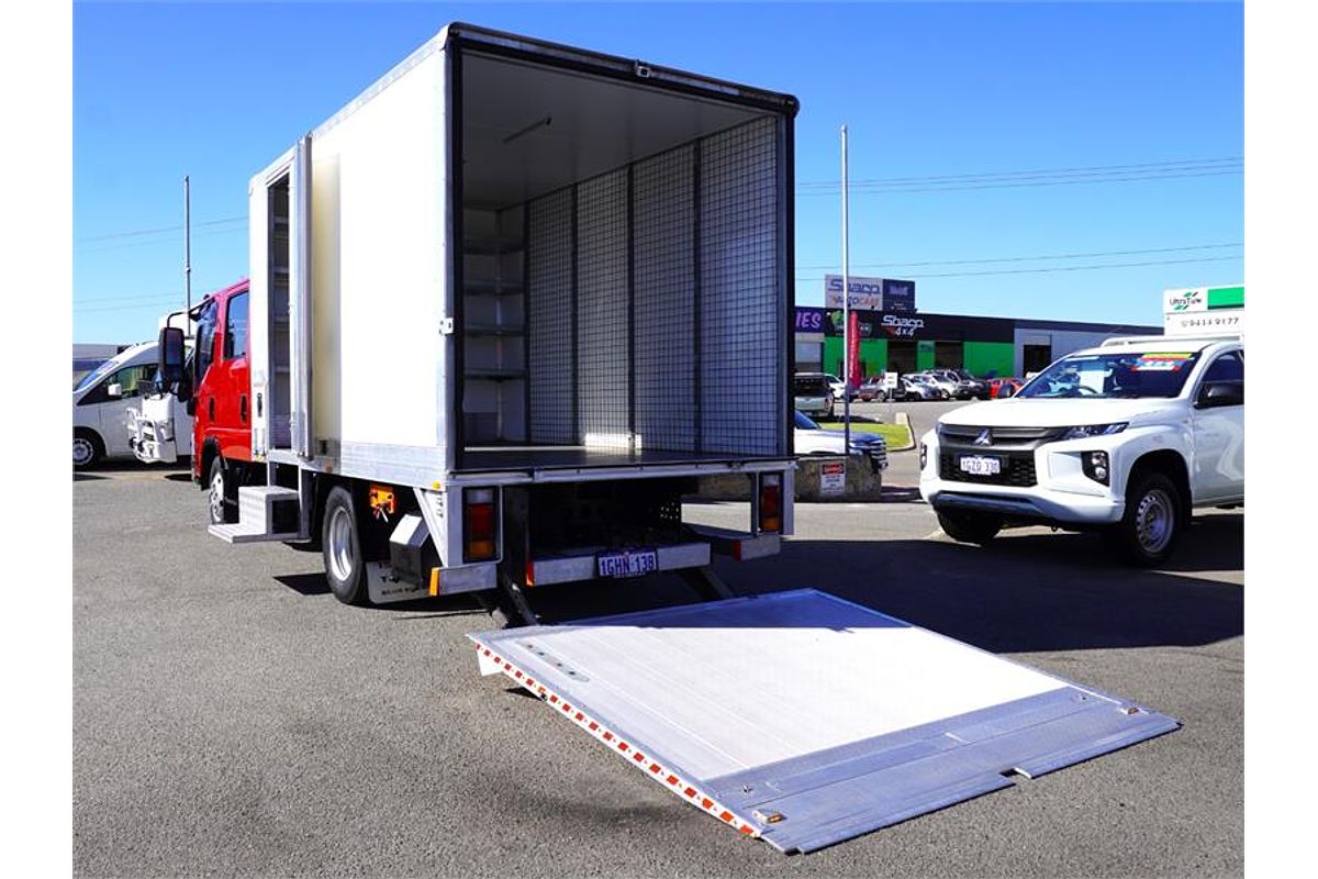2017 Isuzu N Series NNR 45-150 4x2