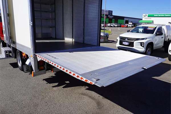 2017 Isuzu N Series NNR 45-150 4x2