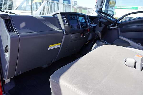 2017 Isuzu N Series NNR 45-150 4x2