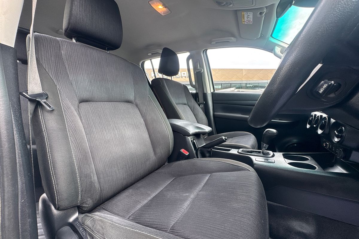 2019 Toyota Hilux SR GUN126R 4X4