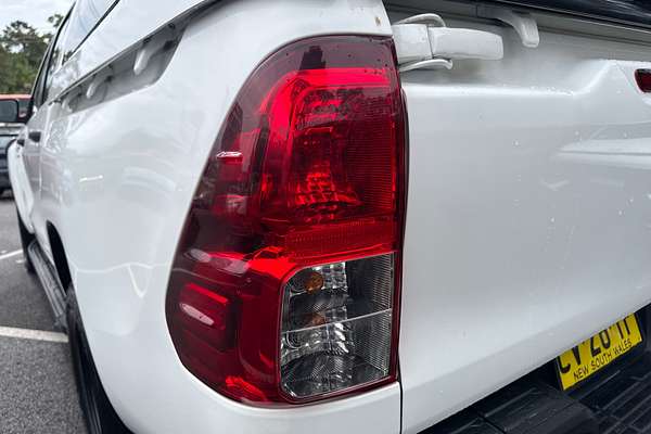 2019 Toyota Hilux SR GUN126R 4X4