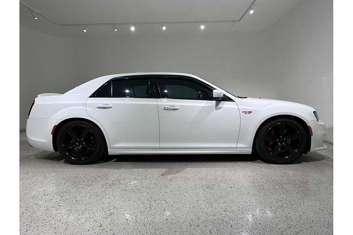 2017 Chrysler 300 SRT Hyperblack LX