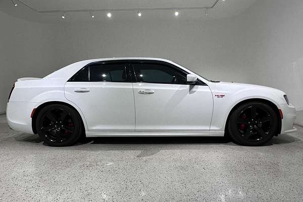 2017 Chrysler 300 SRT Hyperblack LX