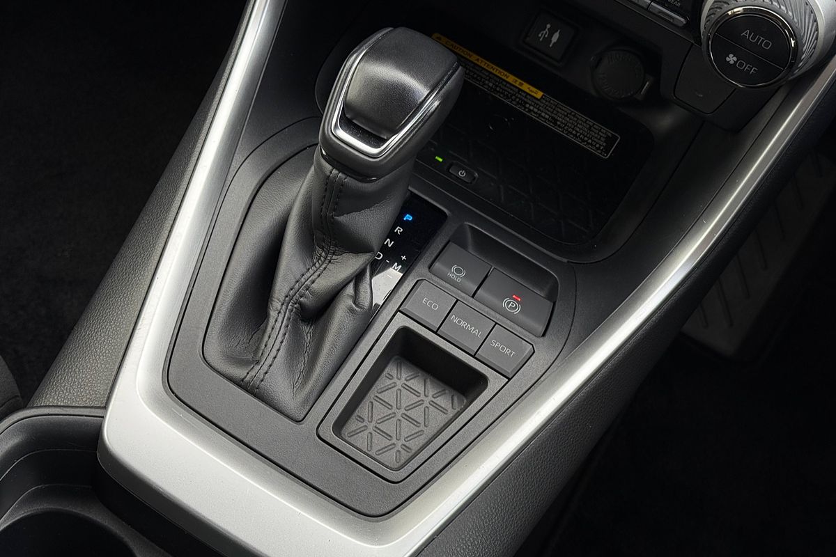 2019 Toyota RAV4 GXL MXAA52R