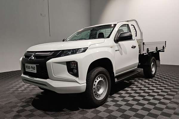2023 Mitsubishi Triton GLX MR 4X4