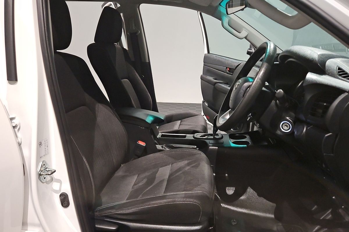 2022 Toyota Hilux SR GUN126R 4X4