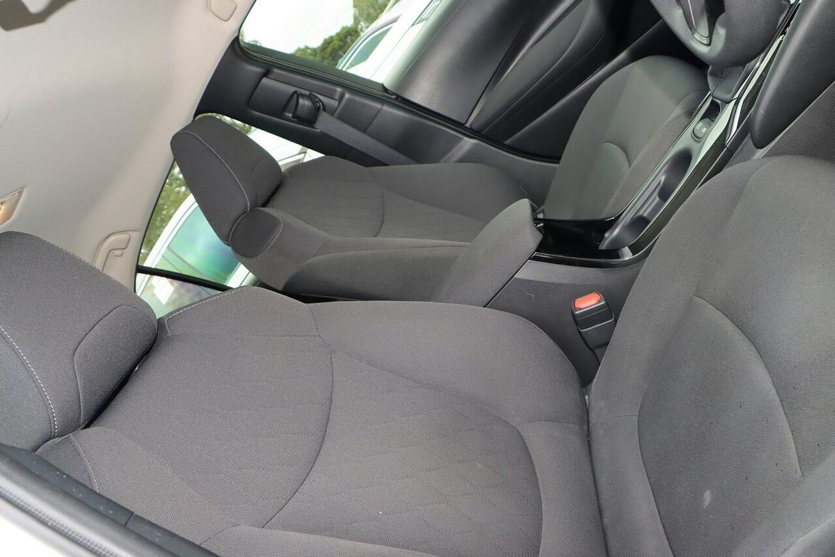 2020 Toyota Corolla Ascent Sport MZEA12R