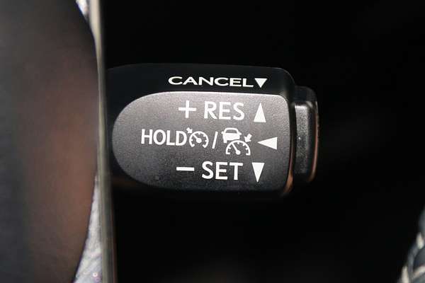 2024 Toyota Hilux Rogue 48V GUN126R 4X4