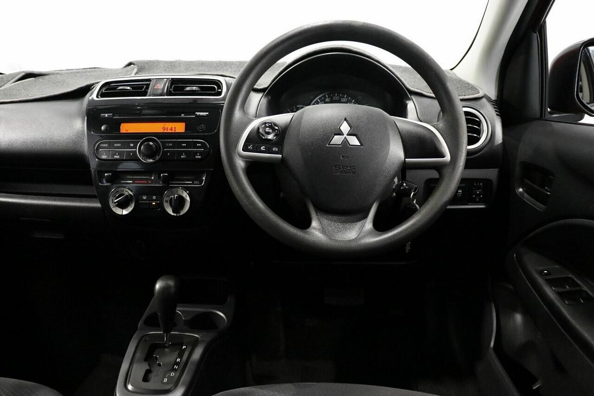 2014 Mitsubishi Mirage ES LA