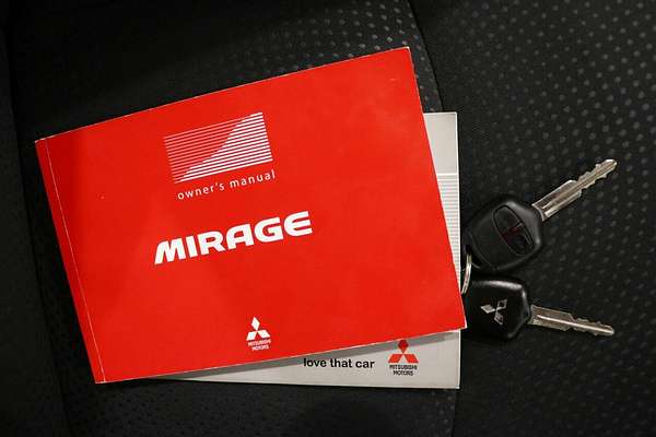 2014 Mitsubishi Mirage ES LA