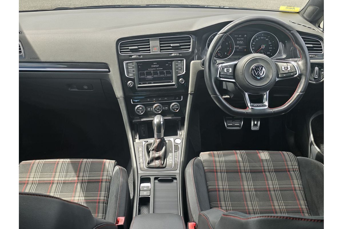 2016 Volkswagen Golf GTI 7