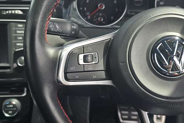2016 Volkswagen Golf GTI 7