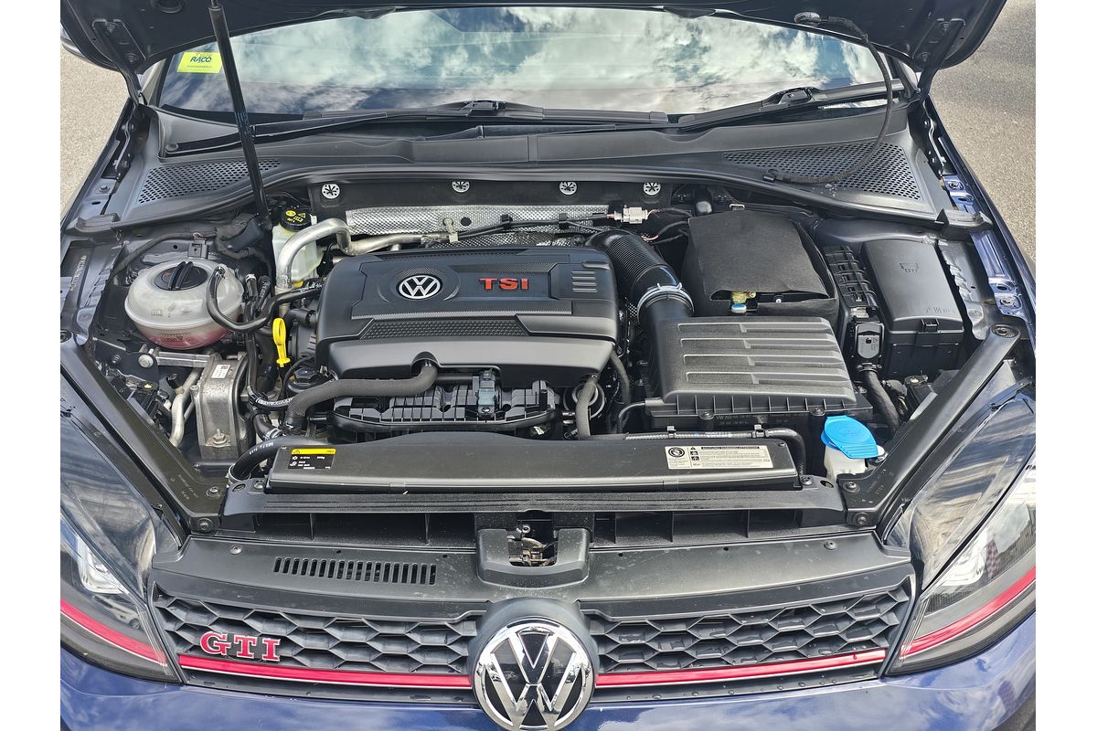 2016 Volkswagen Golf GTI 7