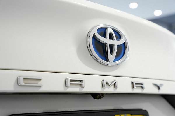 2020 Toyota Camry Ascent Sport AXVH71R