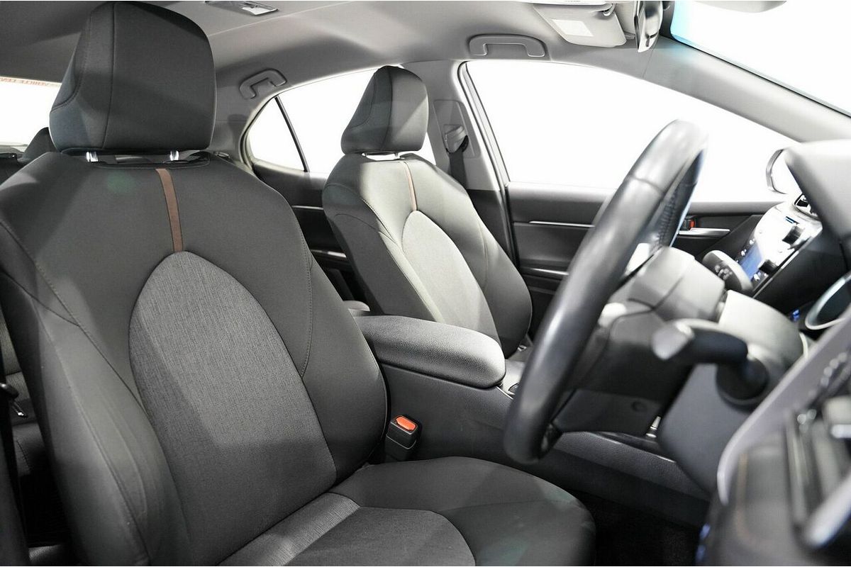 2020 Toyota Camry Ascent Sport AXVH71R