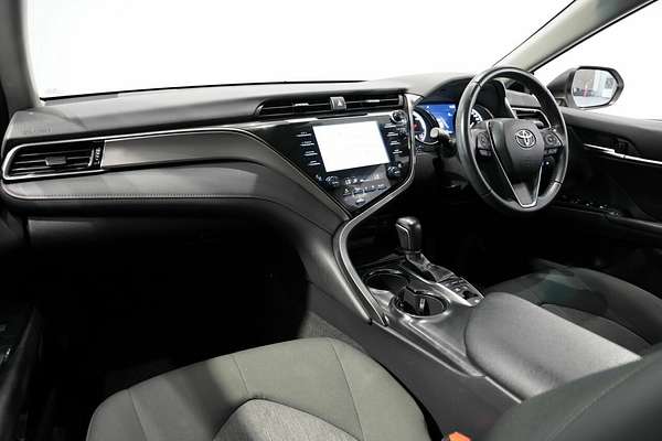2020 Toyota Camry Ascent Sport AXVH71R