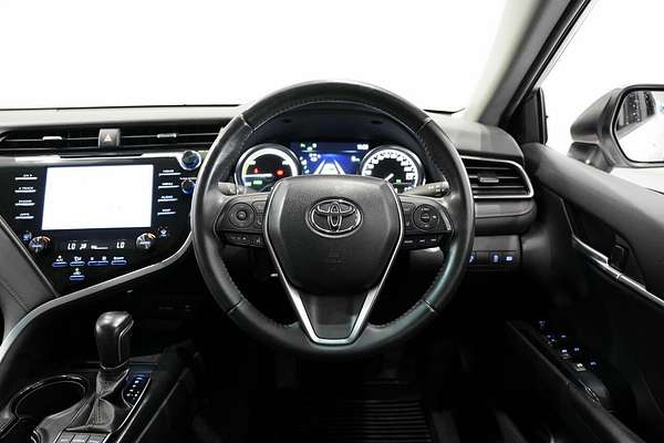 2020 Toyota Camry Ascent Sport AXVH71R