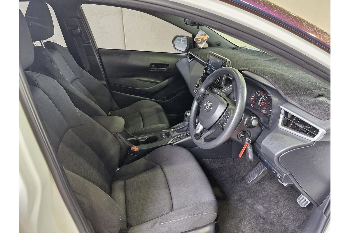 2018 Toyota Corolla Ascent Sport MZEA12R