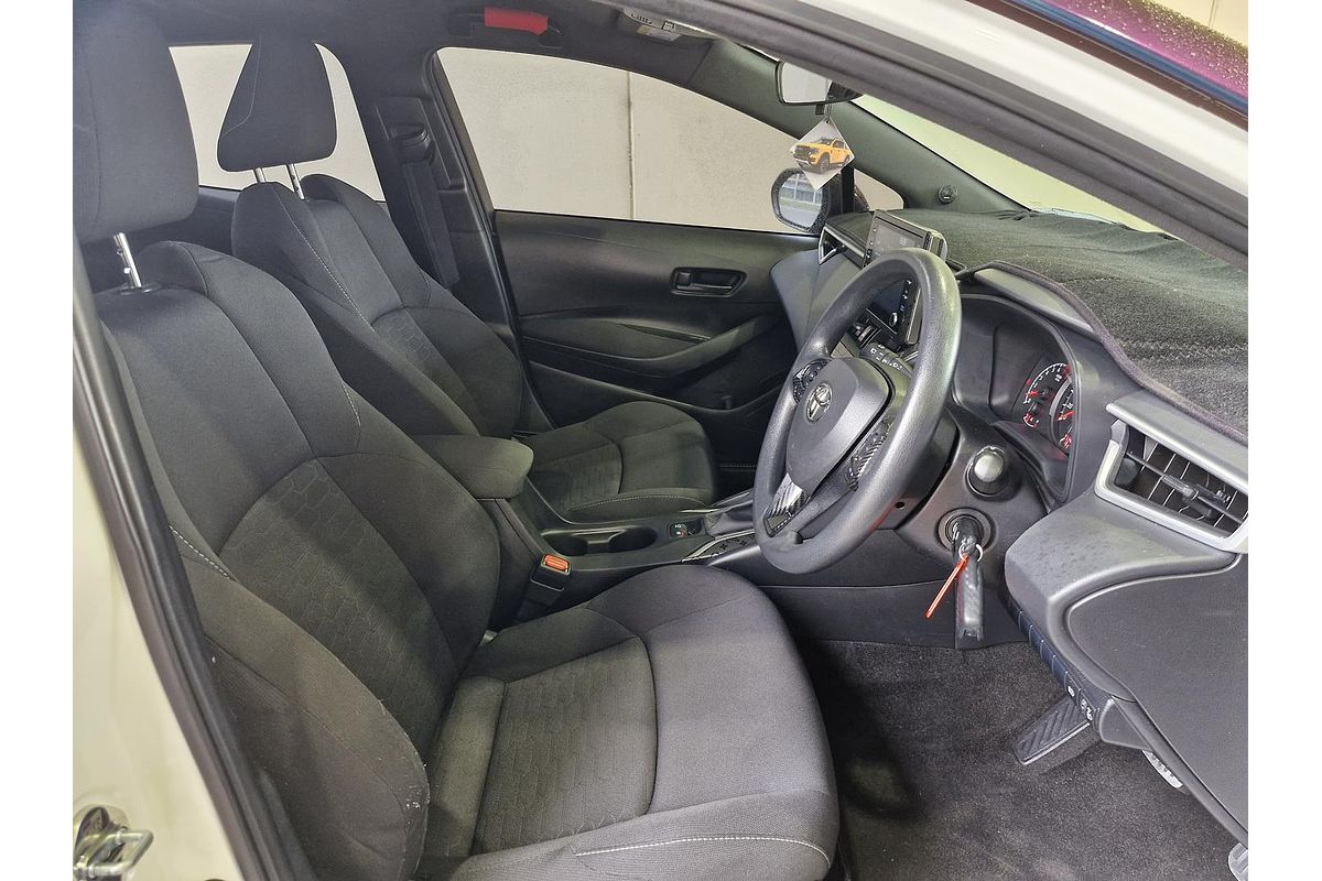 2018 Toyota Corolla Ascent Sport MZEA12R