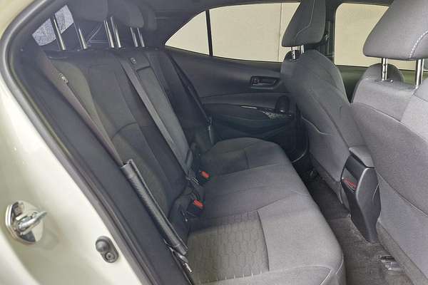 2018 Toyota Corolla Ascent Sport MZEA12R