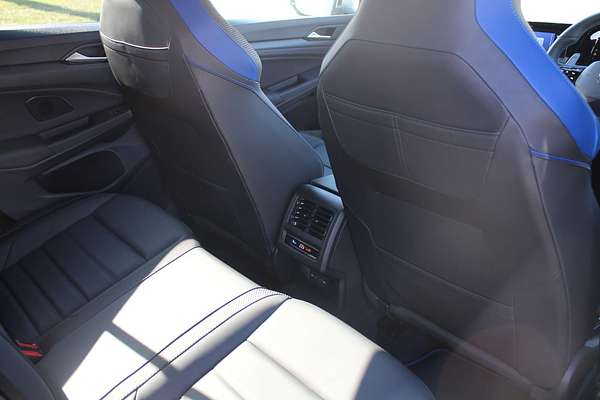 2024 Volkswagen Golf R 8