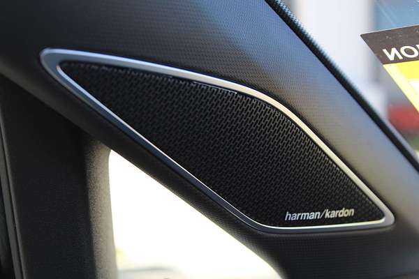 2024 Volkswagen Golf R 8
