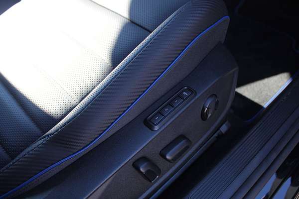 2024 Volkswagen Golf R 8