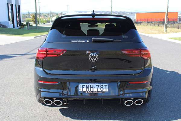 2024 Volkswagen Golf R 8