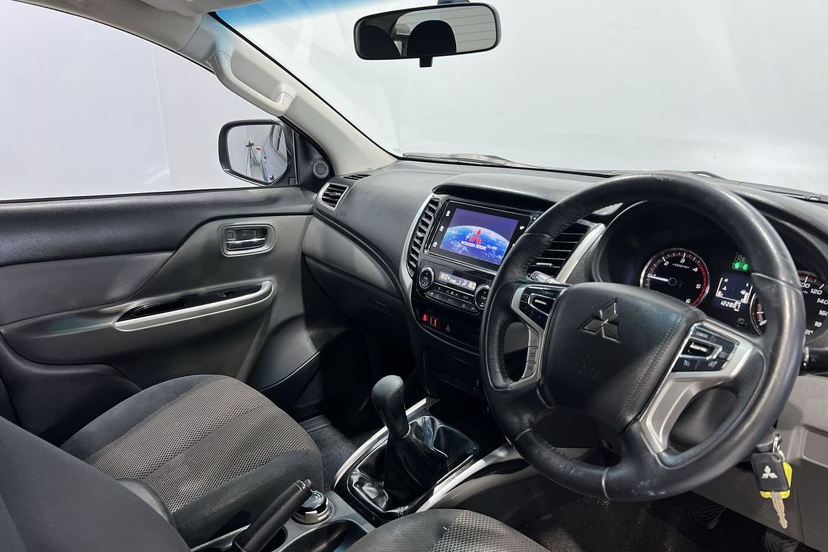 2017 Mitsubishi Triton GLS MQ 4X4
