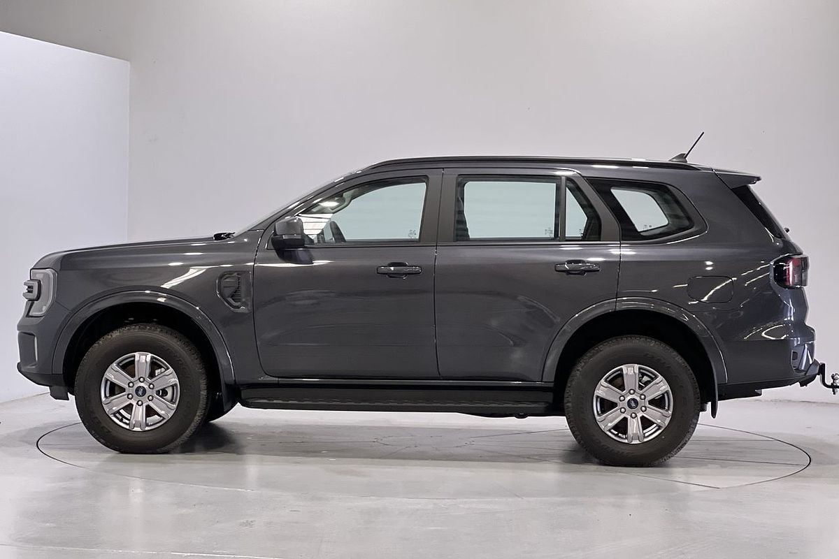 2024 Ford Everest Ambiente
