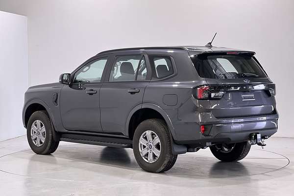 2024 Ford Everest Ambiente