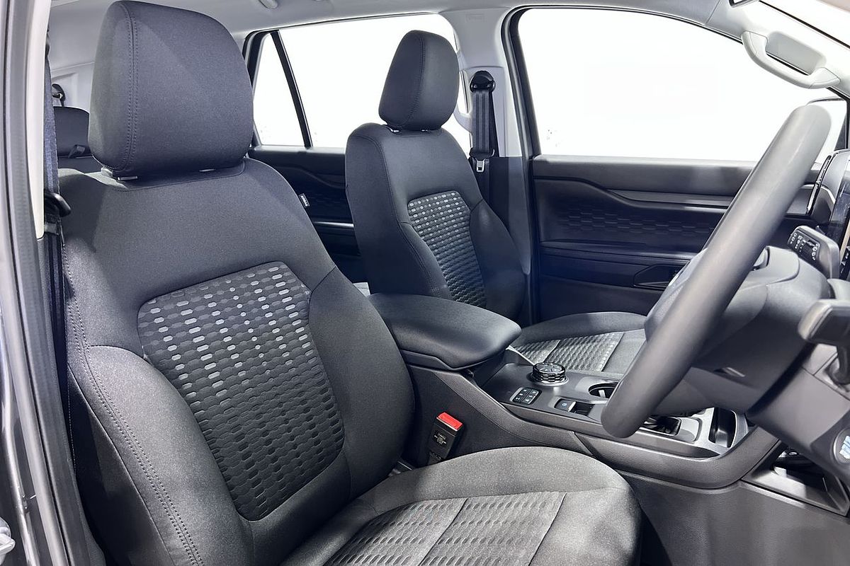 2024 Ford Everest Ambiente