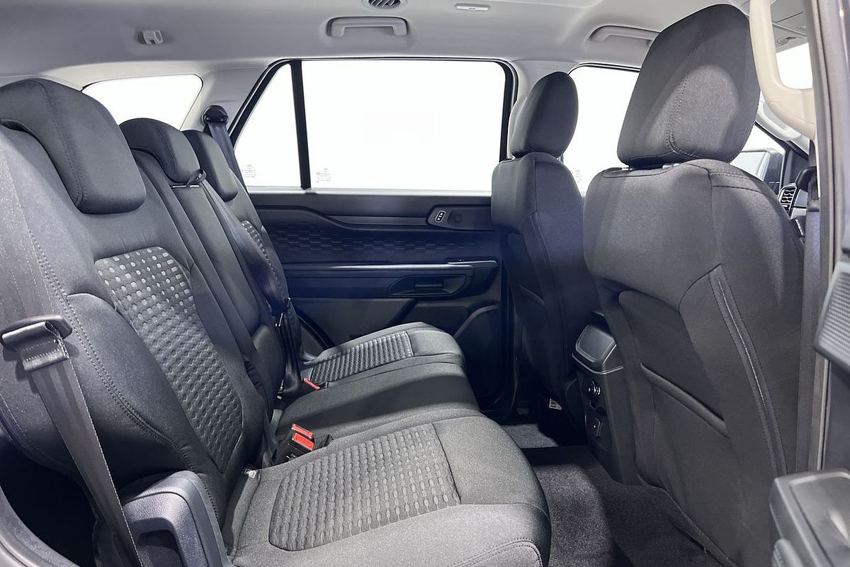 2024 Ford Everest Ambiente