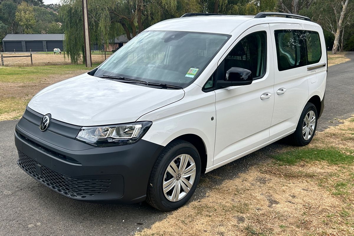 2024 Volkswagen Caddy TSI220 5 SWB