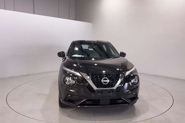 2022 Nissan JUKE ST-L F16