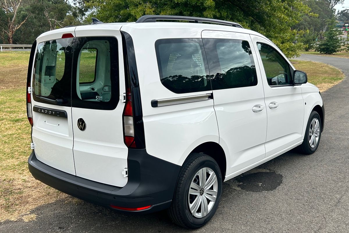 2024 Volkswagen Caddy TSI220 5 SWB