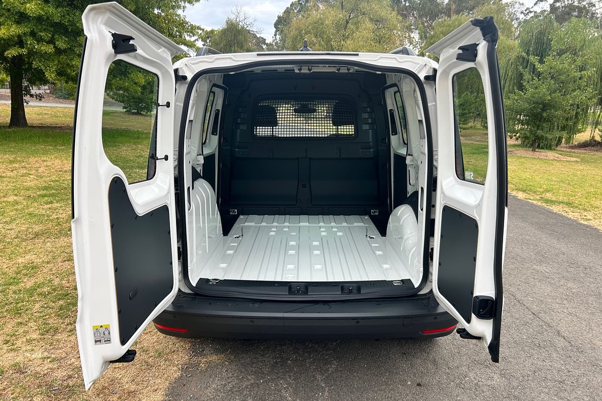 2024 Volkswagen Caddy TSI220 5 SWB