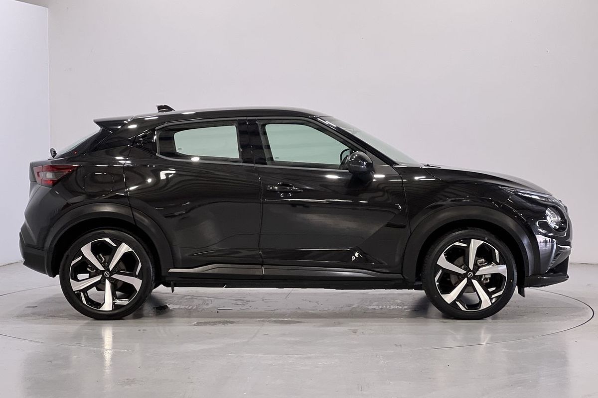 2022 Nissan JUKE ST-L F16