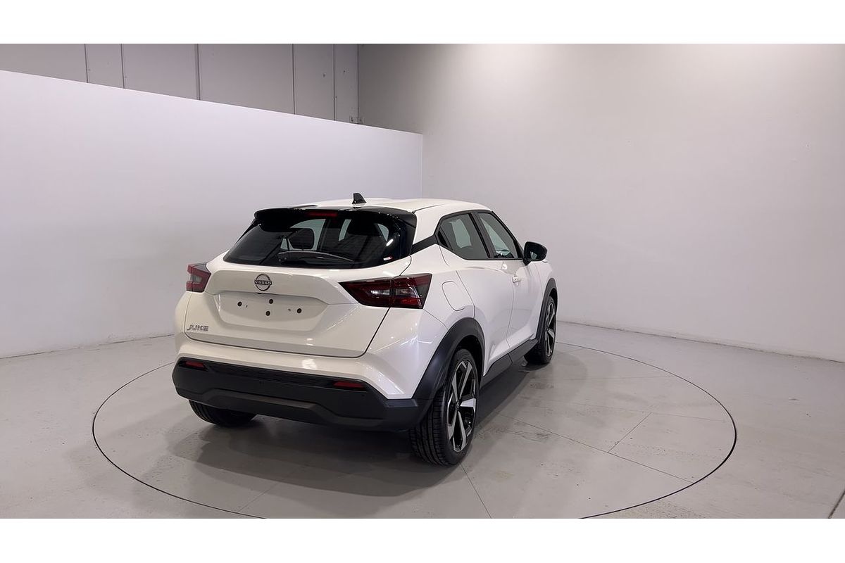 2023 Nissan JUKE ST-L F16