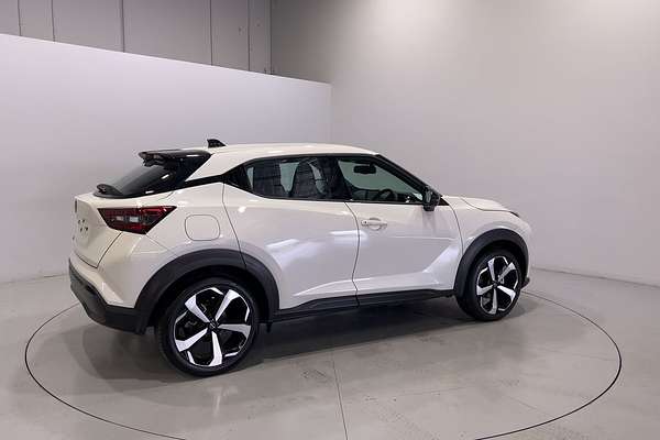 2023 Nissan JUKE ST-L F16