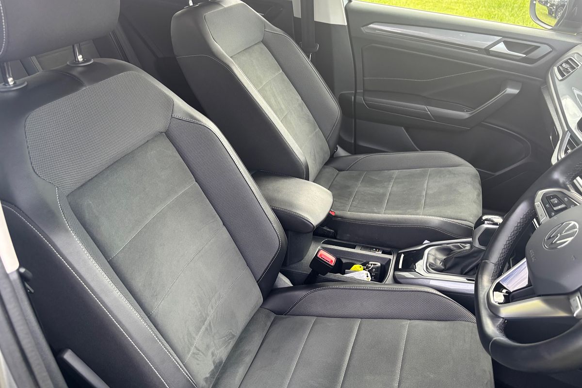 2022 Volkswagen T-Roc 110TSI Style A11
